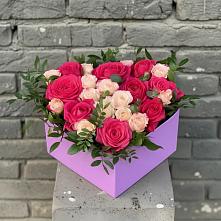Цветочная композиция из Розы в коробке в Новозолотовской