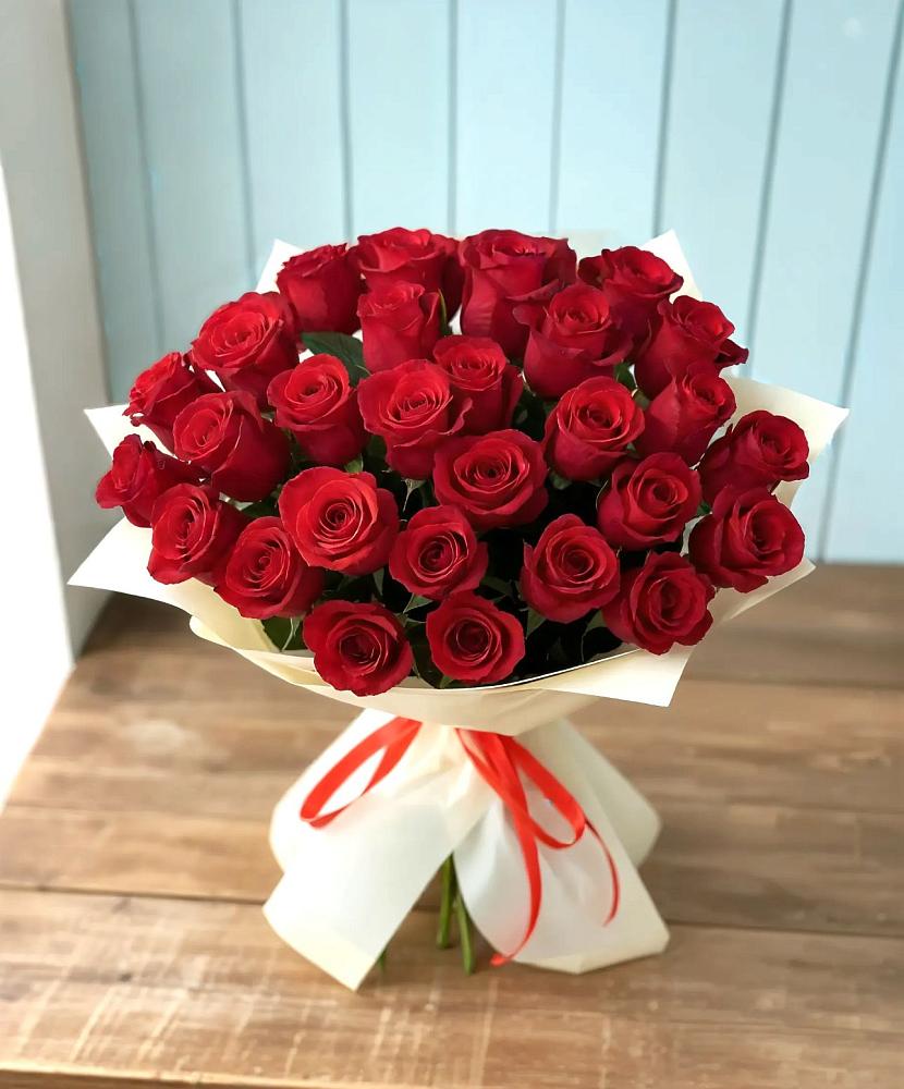 Букет 29 Красных роз в Новозолотовской