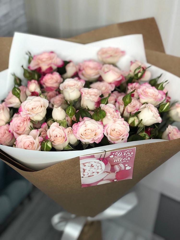 Букет цветов из: Розы в Новозолотовской