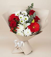 Букет цветов из:  Розы, Хризантемы, Герберы и Лилии в Новозолотовской
