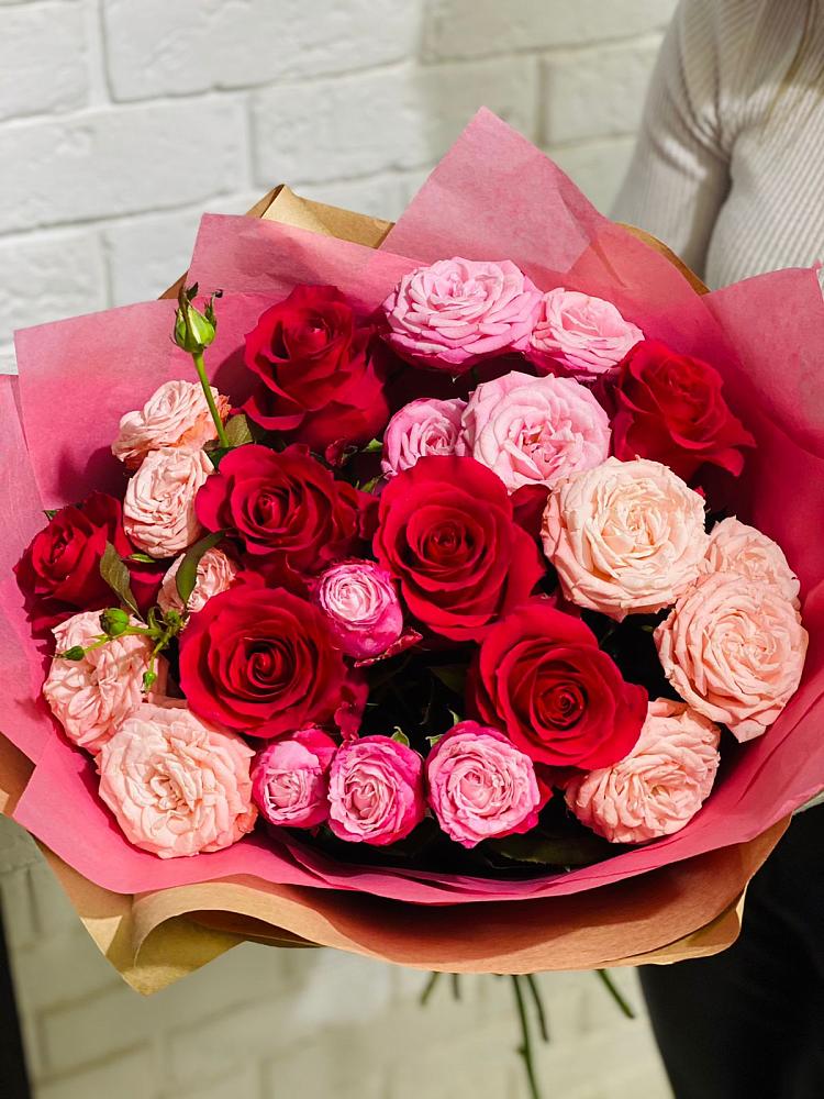 Букет цветов из: Розы в Новозолотовской