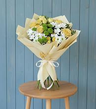 Букет цветов из:  Хризантемы и Розы в Новозолотовской