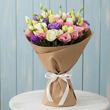 Букет цветов из:  Лизиантусы в Новозолотовской